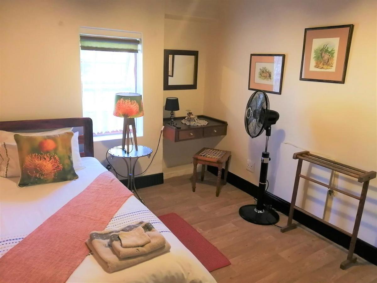 Squirrels Corner Bed & Breakfast Montagu Exterior foto