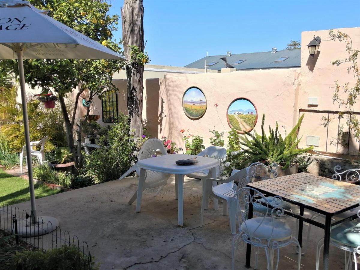 Squirrels Corner Bed & Breakfast Montagu Exterior foto